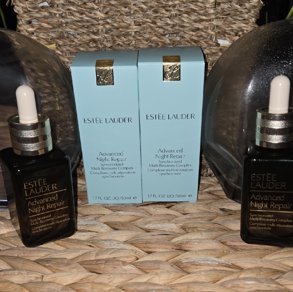 Estee Lauder Advanced Night Repairx2 Serum - Black and Gold 1.7oz